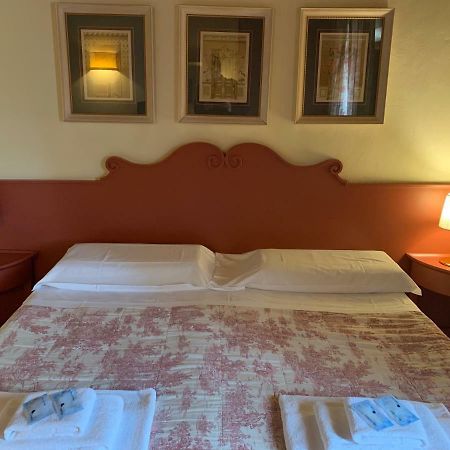 Locanda La Querce Montemurlo Eksteriør billede